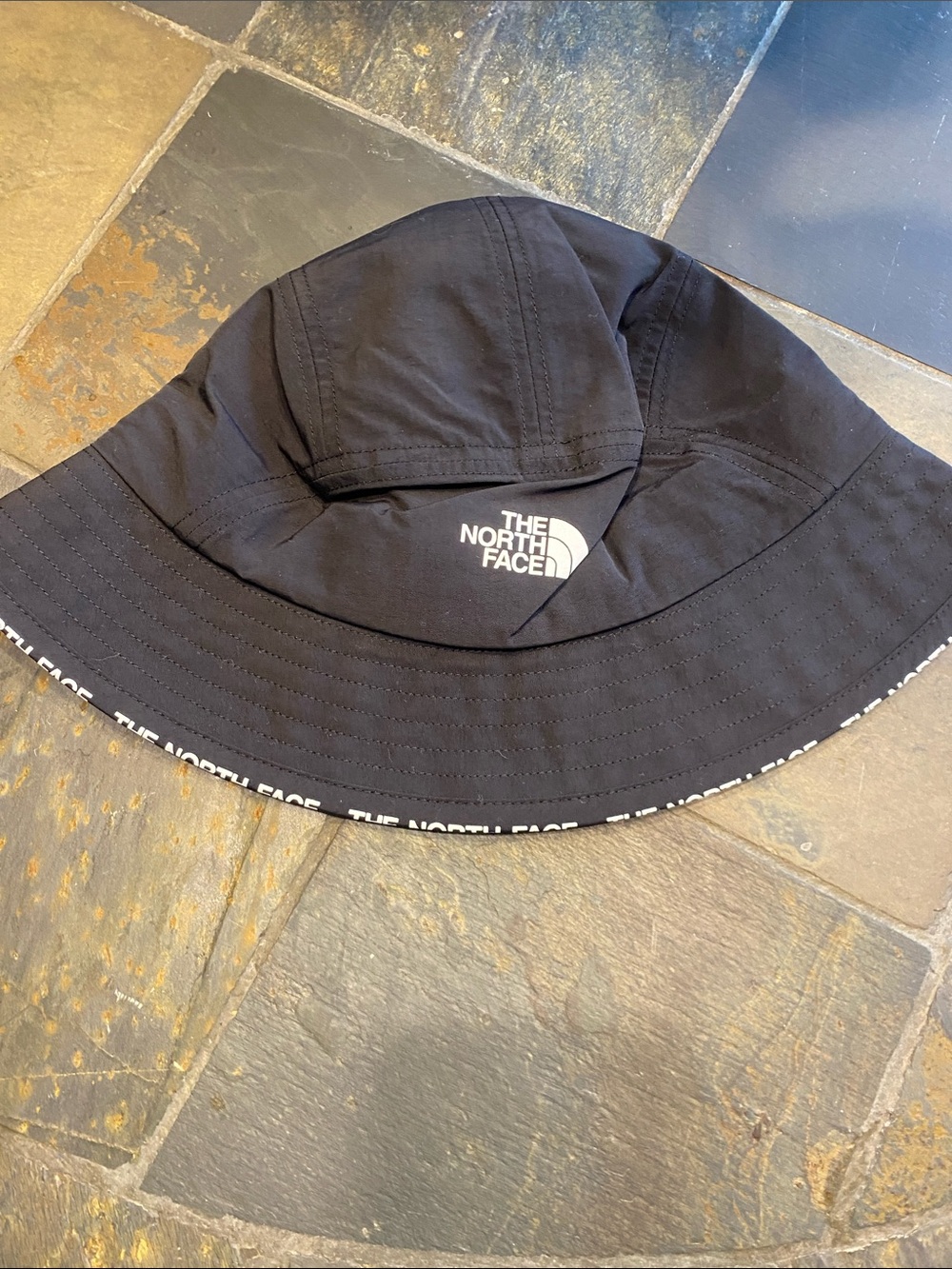 The North Face Unisex Black Logo Bucket Hat